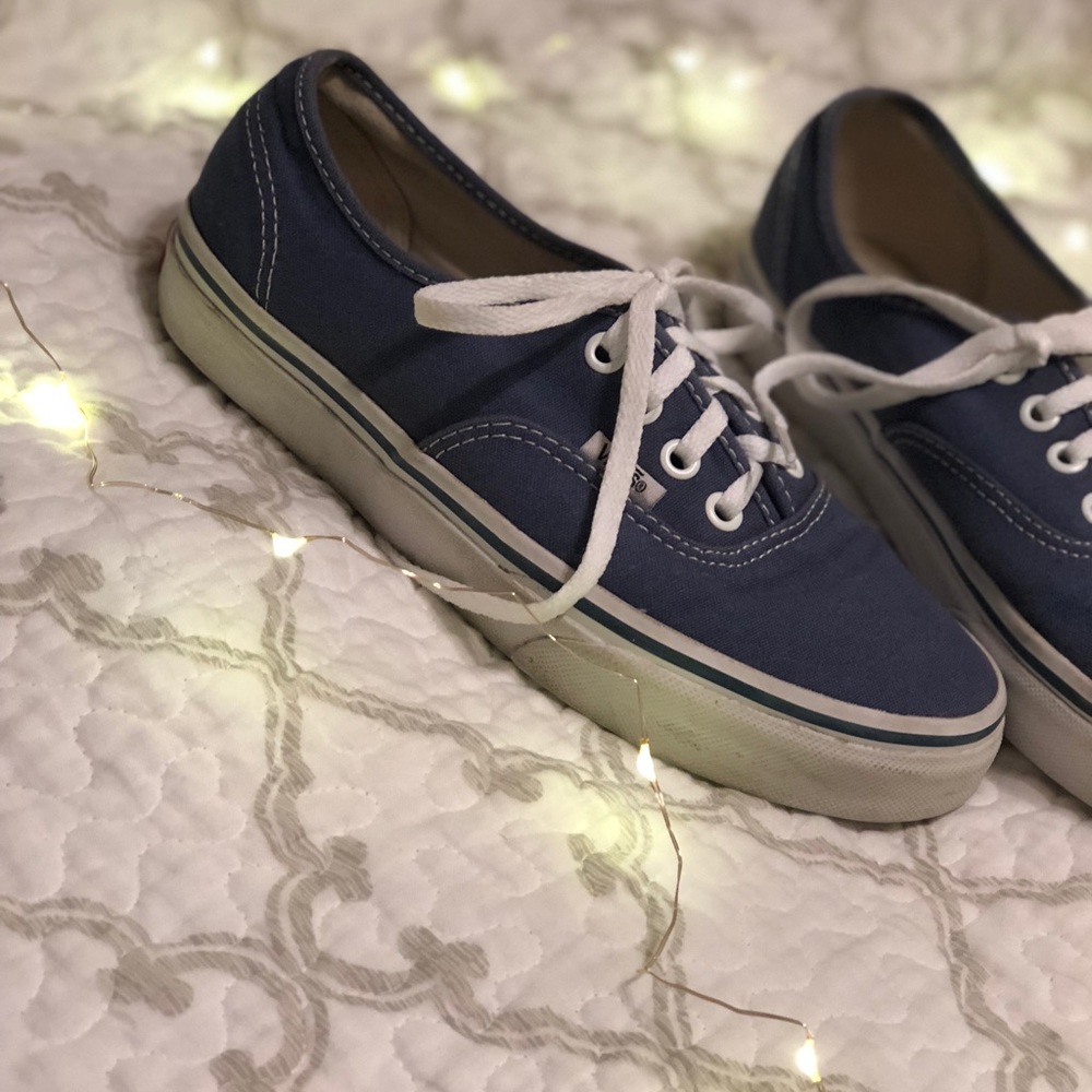 Vans Authentic Core Classics great used cond